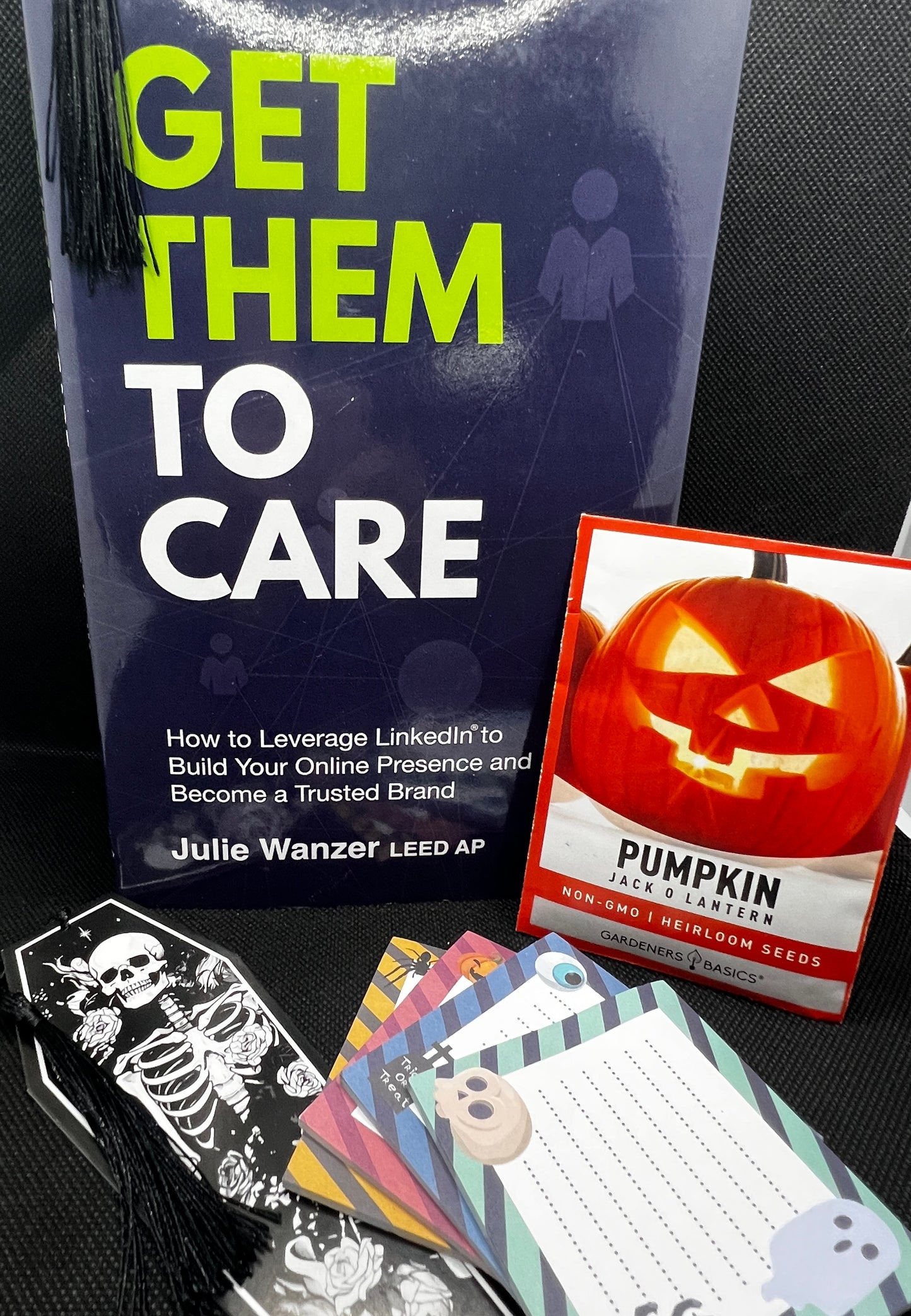 Bonus Halloween Kit Hardback Version
